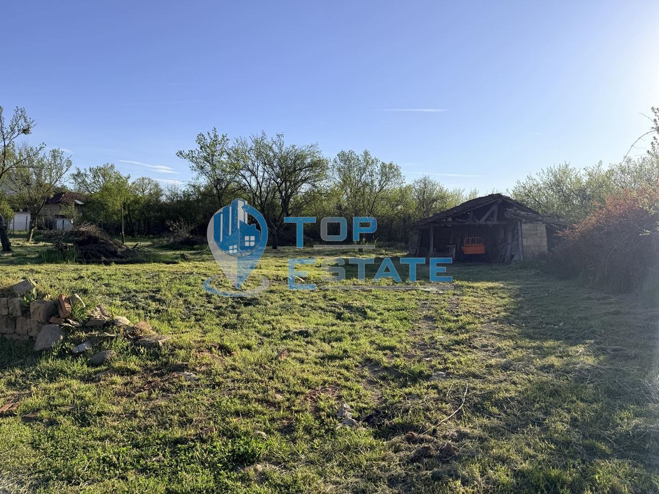 Продава ПАРЦЕЛ, с. Чакали, област Велико Търново