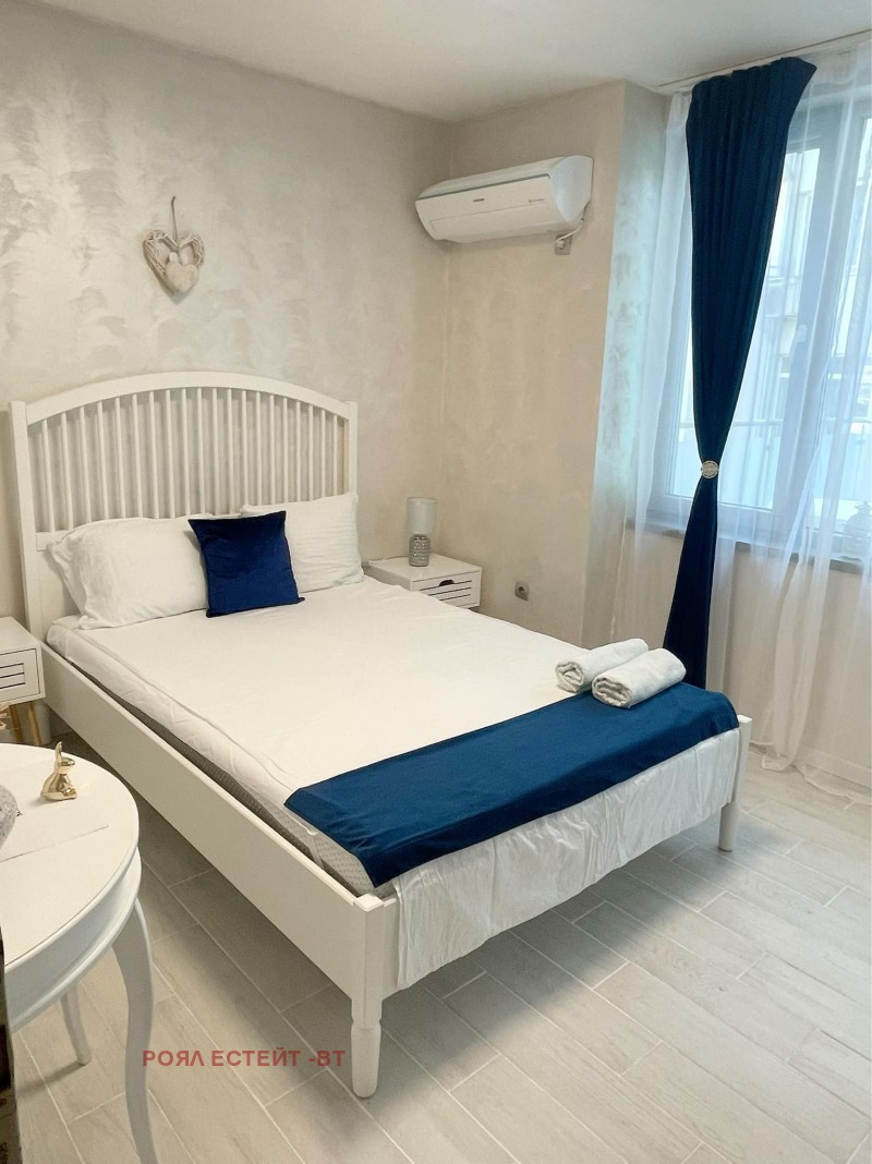 Продава 1-СТАЕН в град Велико Търново, Център - 40 кв.м / 95 000 € » 185 803.85 лв., РОЯЛ ЕСТЕЙТ -ВТ