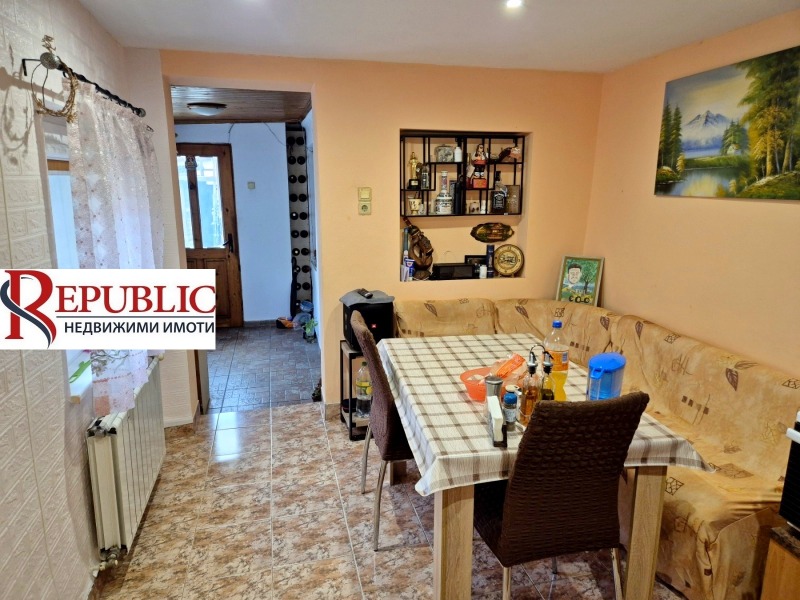 Продава КЪЩА в град Варна, Погреби - 80 кв.м / 260 000 € » 508 515.80 лв., РЕПУБЛИК НЕДВИЖИМИ ИМОТИ
