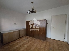 1 dormitor Șiroc țentâr, Ruse 8