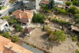 КЪЩА, 80 m2
