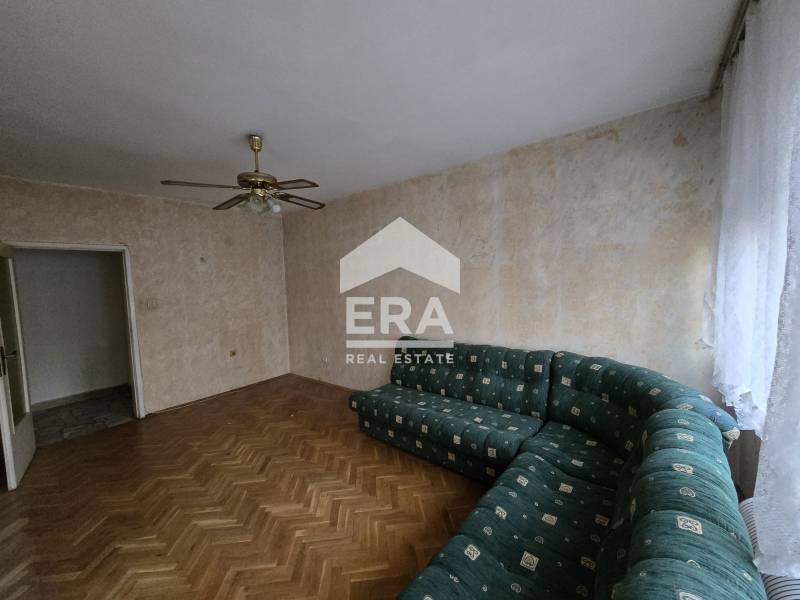 Продава 2-СТАЕН, гр. Русе, Широк център, снимка 2 - Aпартаменти - 48664050