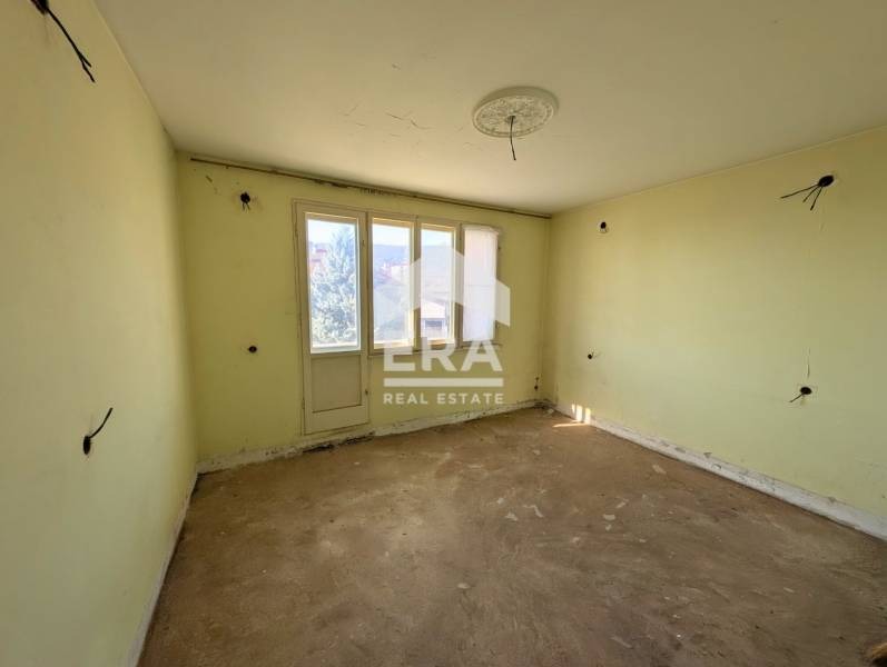 Продава МНОГОСТАЕН, гр. Шумен, Басейна, снимка 8 - Апартаменти - 53822515