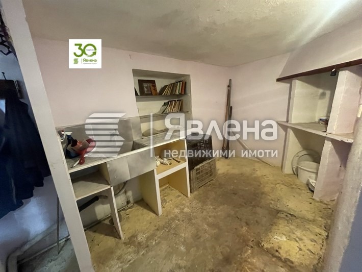 Продава ЕТАЖ ОТ КЪЩА, гр. Варна, Цветен квартал, снимка 7 - Етаж от къща - 53790814