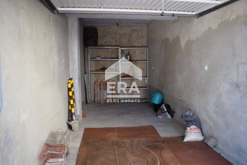 Zu verkaufen  Garage Warna , Kolhozen pazar , 15 qm | 67488544 - Bild [4]