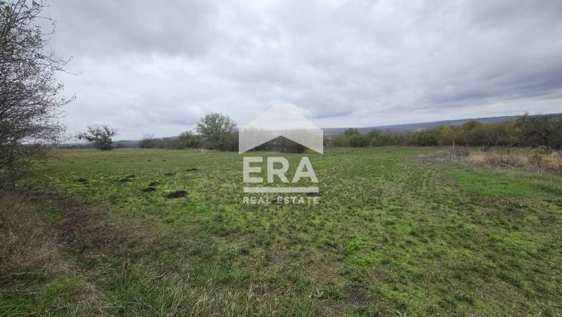 Продава ПАРЦЕЛ, с. Страхил, област Варна, снимка 2 - Парцели - 52130270