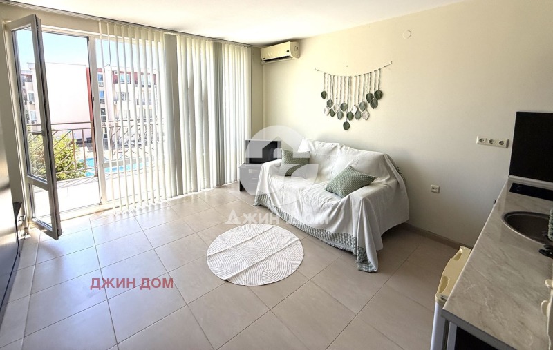 In vendita  Studio regione Burgas , k.k. Slanchev briag , 40 mq | 42781789 - Immagine [2]