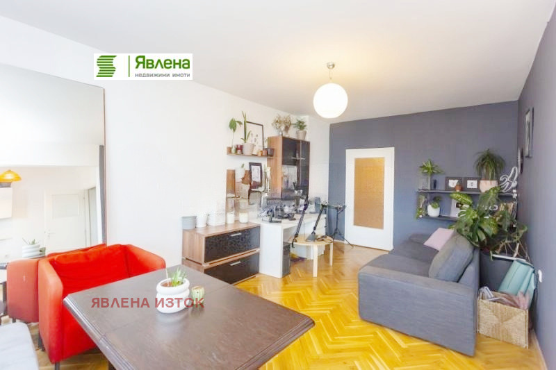 Myytävänä  Studio Sofia , Banišora , 36 neliömetriä | 67378175 - kuva [2]