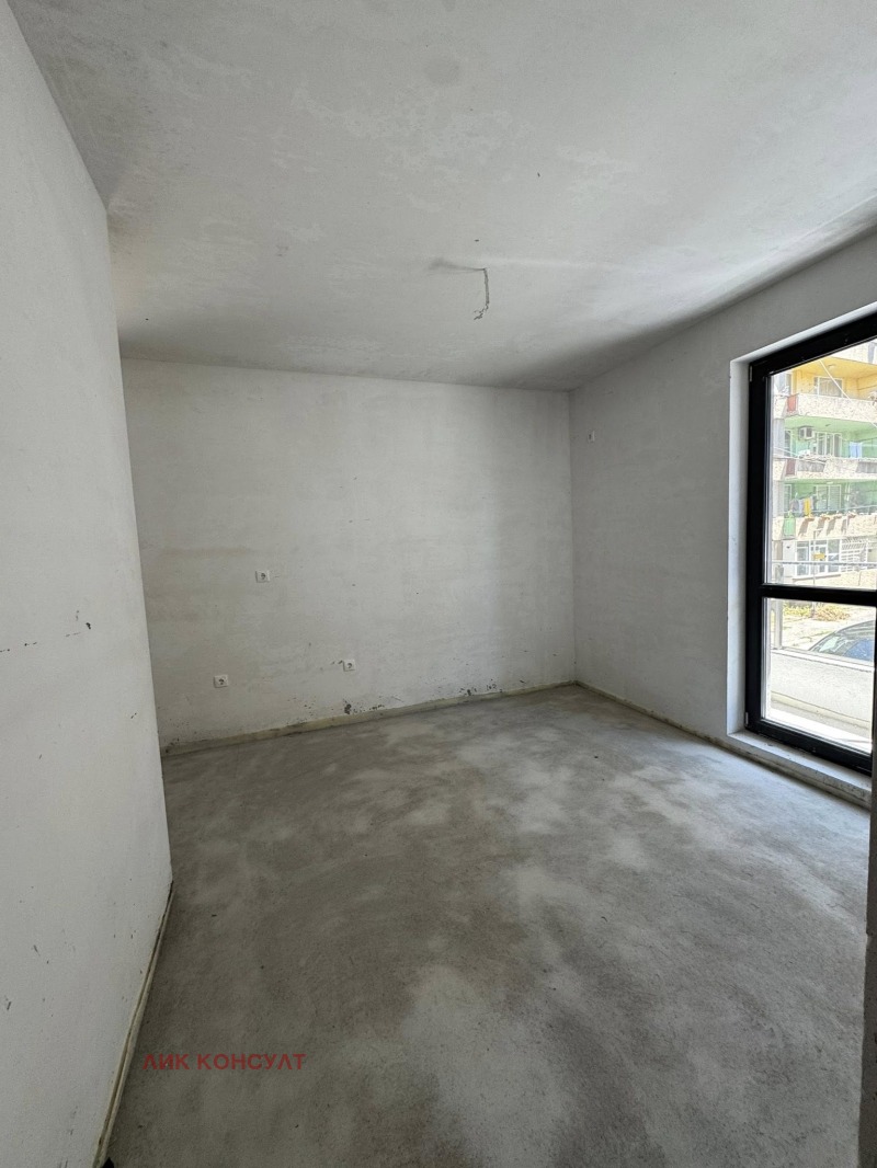 Продава  2-стаен град Търговище , Център , 55 кв.м | 96140669 - изображение [8]