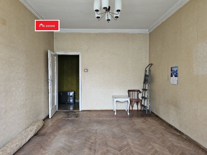 De vânzare  2 dormitoare Sofia , Țentâr , 99 mp | 81424622 - imagine [5]