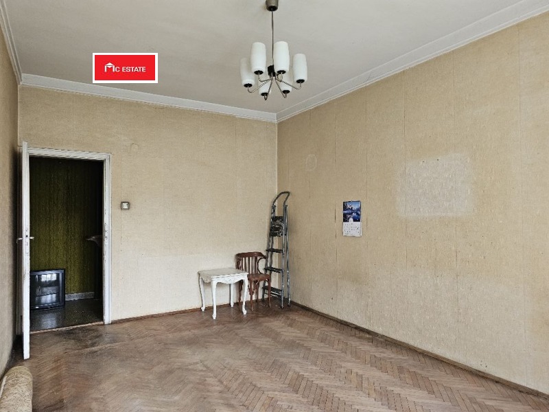 De vânzare  2 dormitoare Sofia , Țentâr , 99 mp | 81424622 - imagine [6]