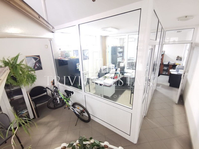 In vendita  Ufficio Plovdiv , Karshiiaka , 156 mq | 90473998 - Immagine [12]