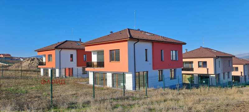 Продава КЪЩА, с. Пролеша, област София област, снимка 3 - Къщи - 51495968