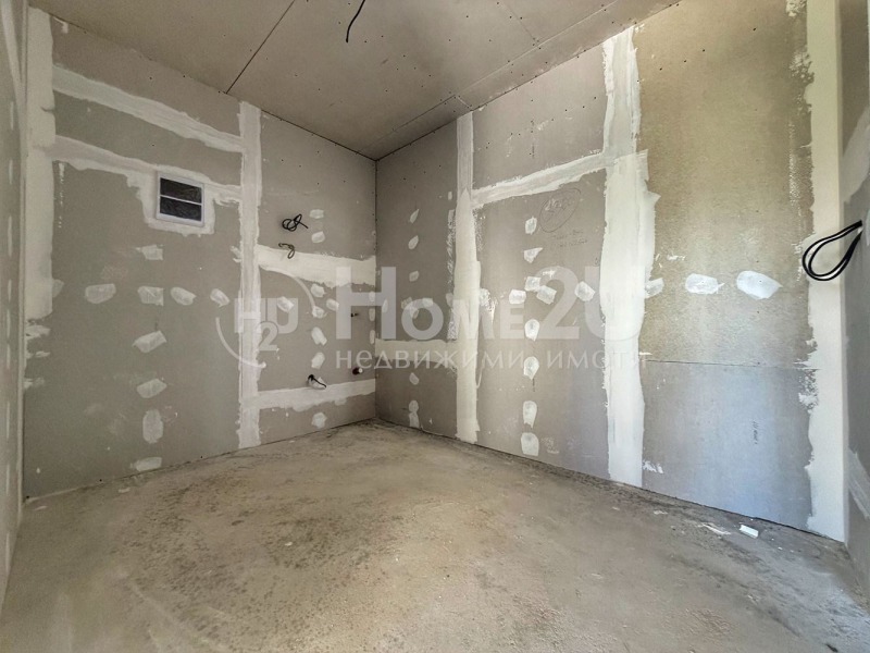 Продава КЪЩА, с. Скутаре, област Пловдив, снимка 8 - Къщи - 52638770