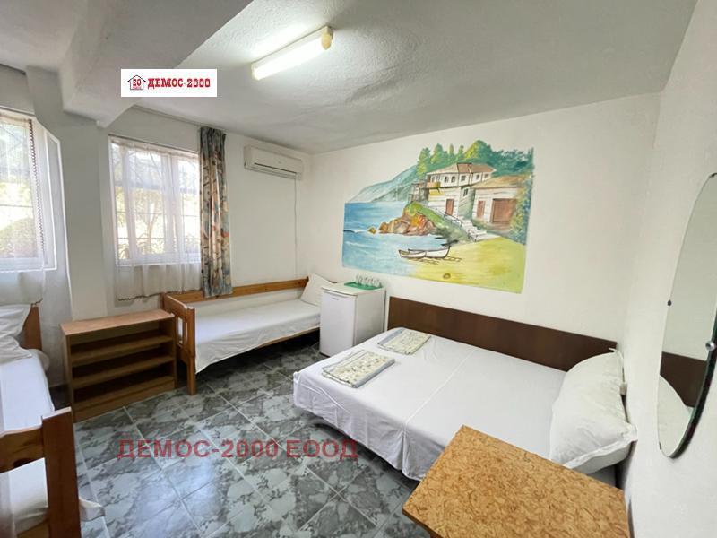 Продава  Хотел област Варна , гр. Бяла , 300 кв.м | 72496690 - изображение [16]