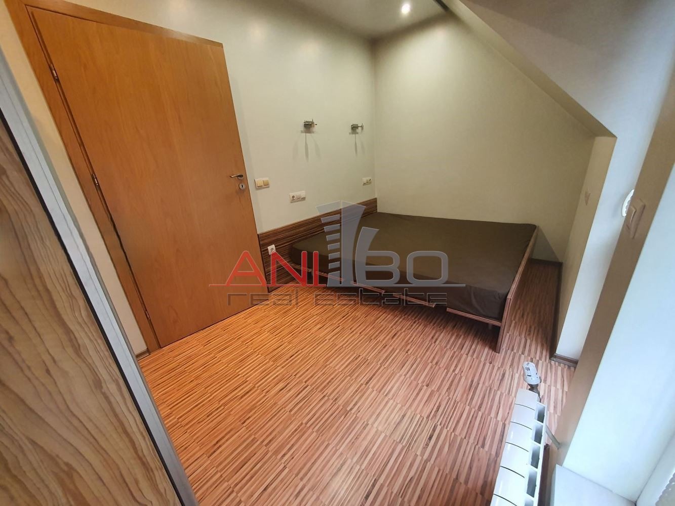 Продава 3-СТАЕН, гр. Варна, Колхозен пазар, снимка 9 - Апартаменти - 55090401