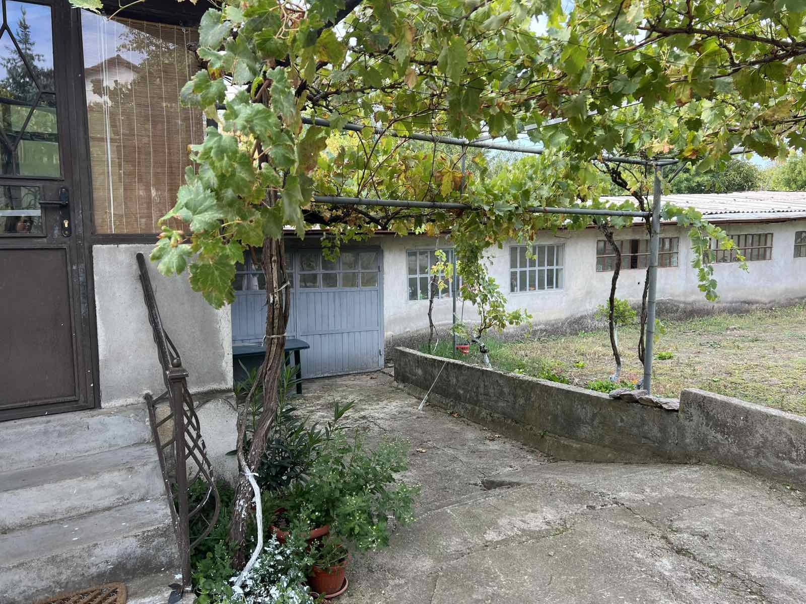 Продава КЪЩА, гр. Хасково, Болярово, снимка 2 - Къщи - 53897655