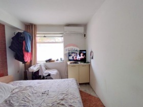 1 camera da letto Tsveten kvartal, Varna 3