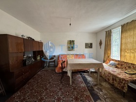 Hus Gabrovtsi, region Veliko Tarnovo 4