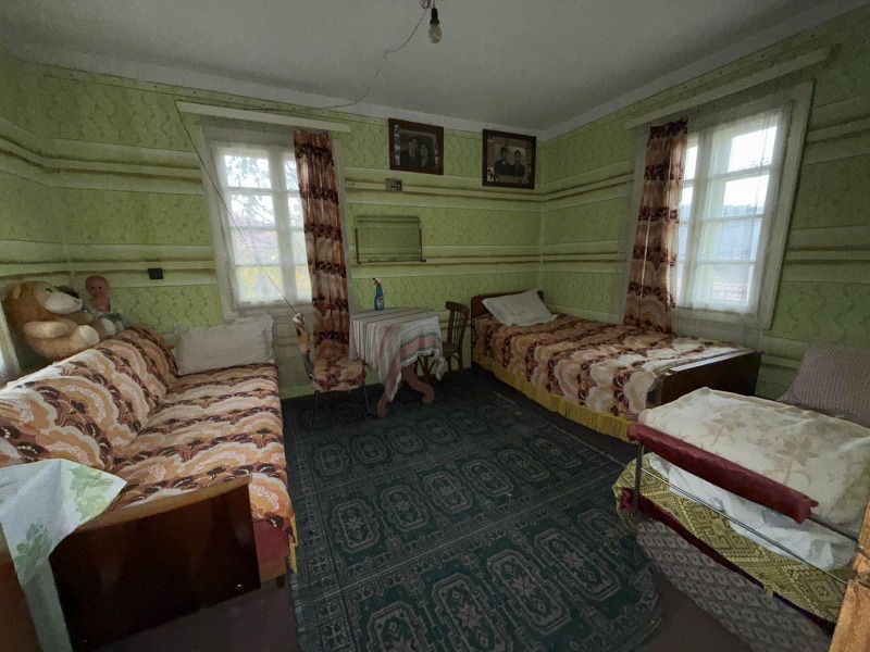 Продава КЪЩА, с. Самоводене, област Велико Търново, снимка 6 - Къщи - 52647045