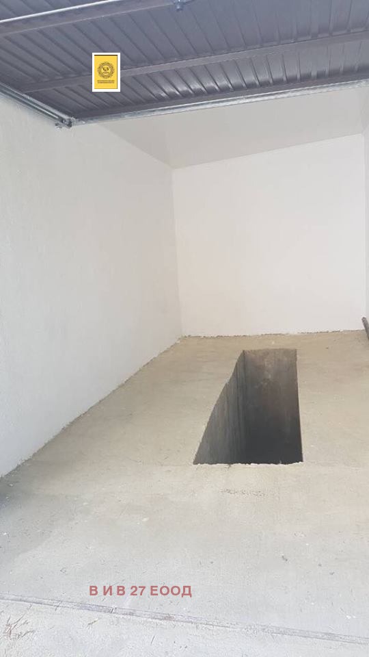 Продава ГАРАЖ, ПАРКОМЯСТО, гр. Варна, ВИНС-Червен площад, снимка 4 - Гаражи и паркоместа - 54193044