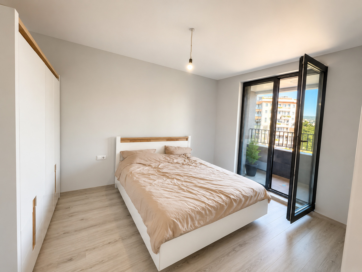 Продава 3-СТАЕН, гр. Варна, Бриз, снимка 9 - Апартаменти - 54864659