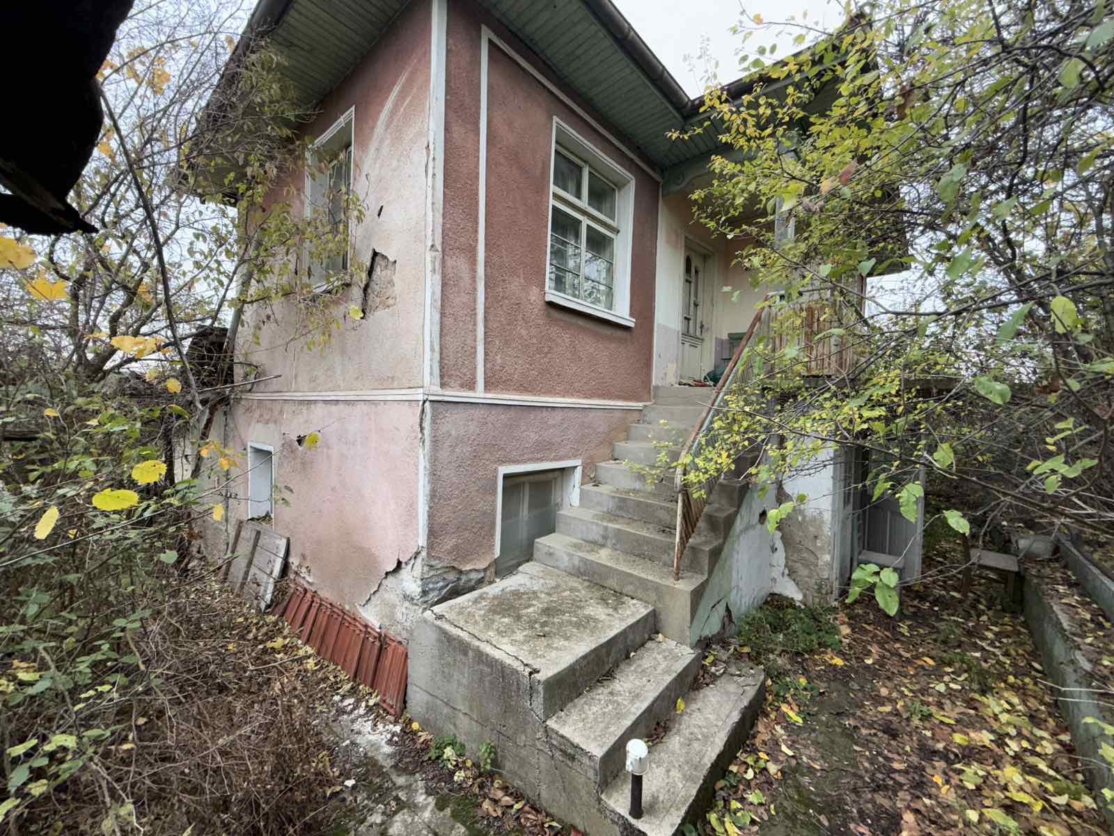 Продава КЪЩА, с. Самоводене, област Велико Търново, снимка 2 - Къщи - 52647045