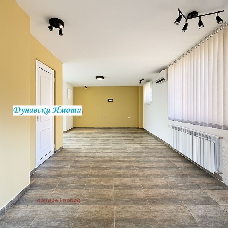 Продава ОФИС в град Русе, Ялта - 50 кв.м / 69 000 € » 134 952.27 лв., ДУНАВСКИ ИМОТИ