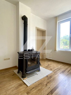 3 bedroom m-t Evksinograd, Varna 1