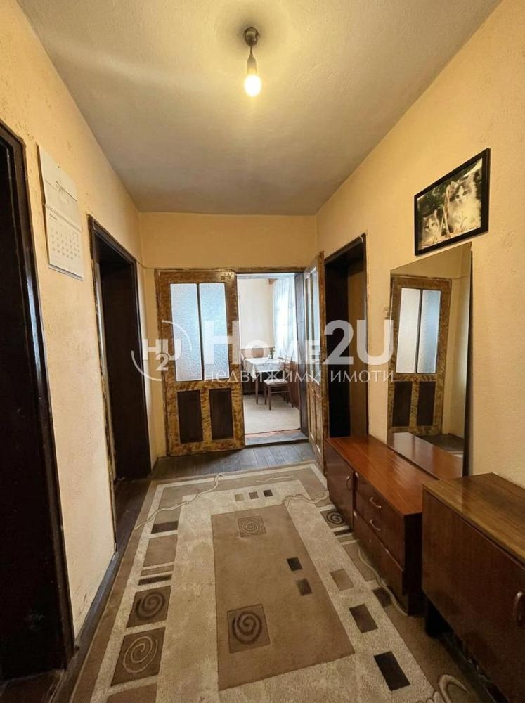 Продава ЕТАЖ ОТ КЪЩА, гр. Игнатиево, област Варна, снимка 5 - Етаж от къща - 53691269