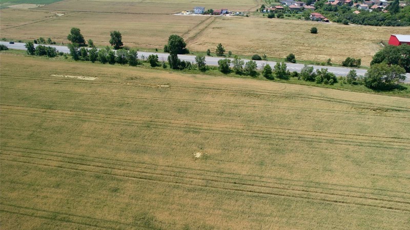 Продава ПАРЦЕЛ, с. Хераково, област София област