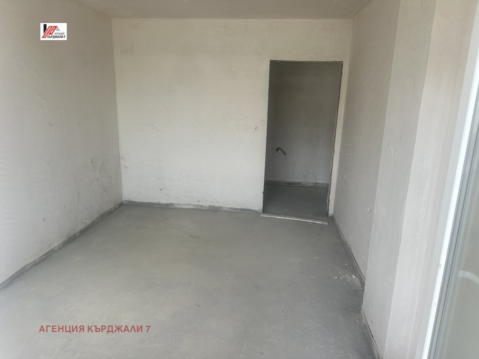 Продава 3-СТАЕН, гр. Кърджали, Възрожденци, снимка 2 - Апартаменти - 55553259