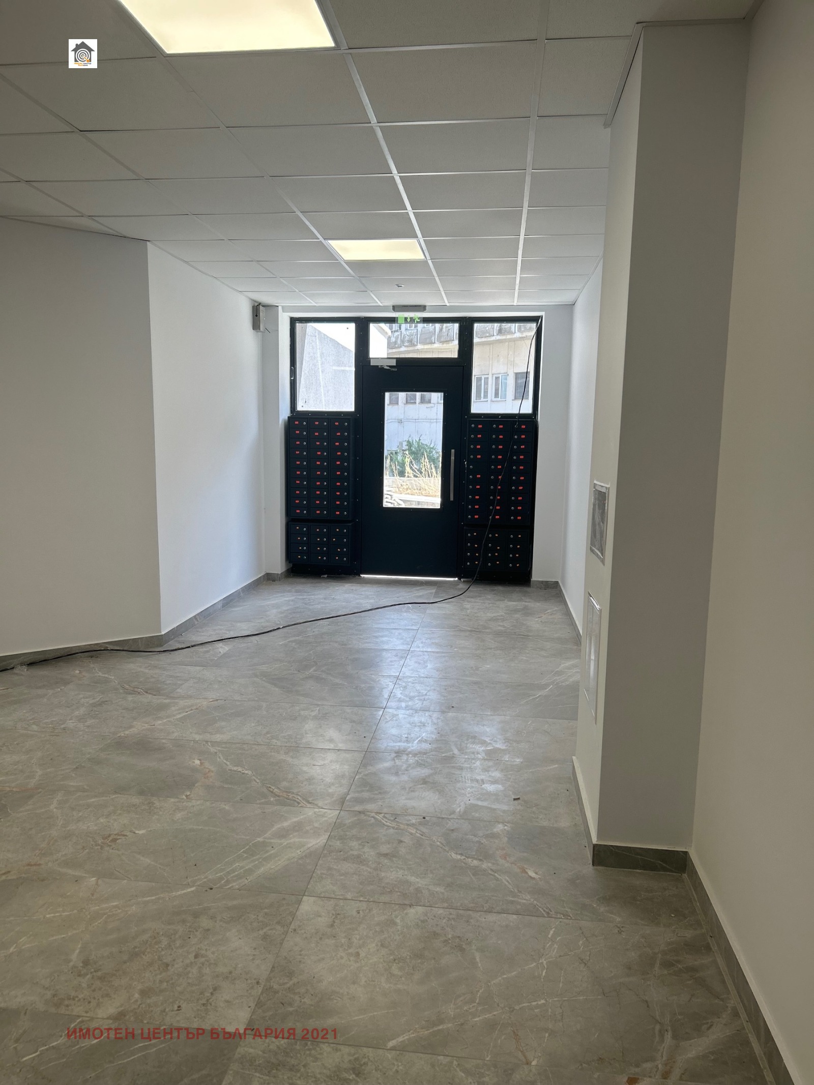 Продава ОФИС, гр. София, Полигона, снимка 2 - Офиси - 53617717