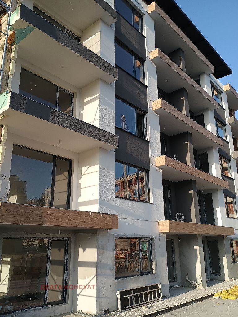 Eladó  1 hálószoba Pernik , Iztok , 55 négyzetméter | 17060266