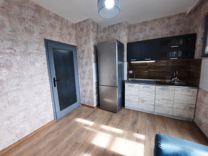 Zu verkaufen  1 Schlafzimmer Plowdiw , Karschijaka , 47 qm | 27718000 - Bild [2]