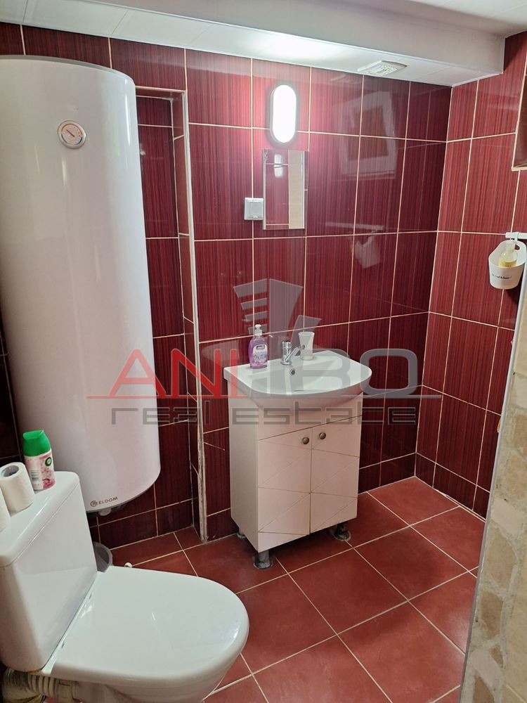 Продава КЪЩА, гр. Варна, Център, снимка 10 - Къщи - 54738125