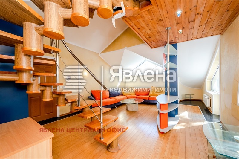 Продава КЪЩА, гр. София, в.з.Киноцентъра, снимка 13 - Къщи - 56135222