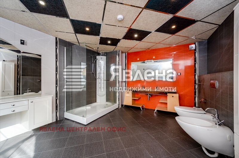 Продава КЪЩА, гр. София, в.з.Киноцентъра, снимка 14 - Къщи - 56135222