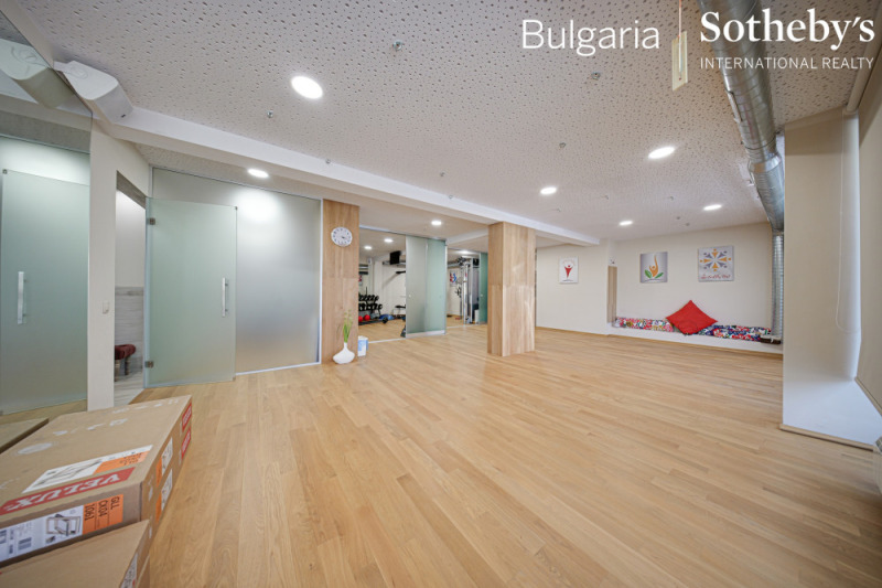 Eladó  Hivatal Sofia , Bojana , 304 négyzetméter | 98730273 - kép [2]