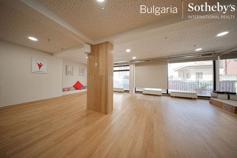 Eladó  Hivatal Sofia , Bojana , 304 négyzetméter | 98730273 - kép [4]