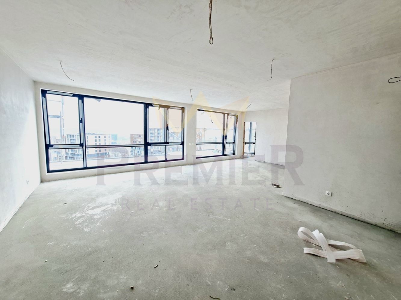 Продава 4-СТАЕН, гр. Варна, Бриз, снимка 2 - Апартаменти - 54026655