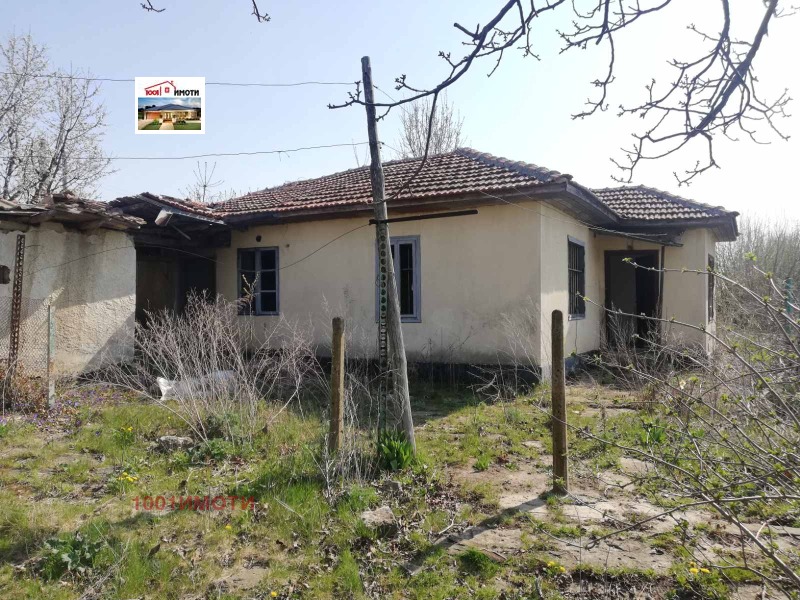 Продава КЪЩА в област Добрич, с. Пчеларово - 80 кв.м / 9 714.55 € » 19 000 лв., 1001ИМОТИ