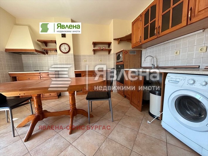 Till salu  3+ sovrum Burgas , Lazur , 205 kvm | 27705175 - bild [7]