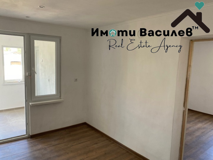 Продава КЪЩА, гр. Годеч, област София област, снимка 3 - Къщи - 54626928