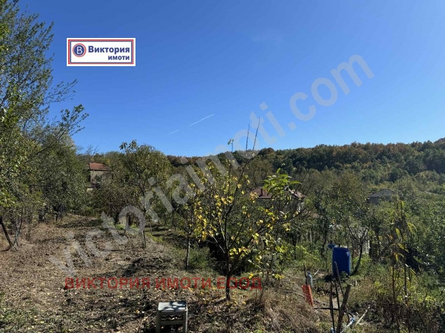 Продава ПАРЦЕЛ, с. Габровци, област Велико Търново, снимка 2 - Парцели - 47531442