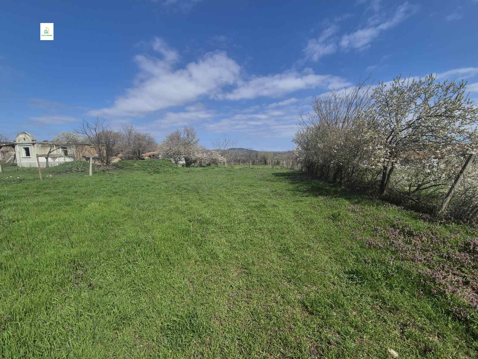 Продава ПАРЦЕЛ, с. Падина, област Варна