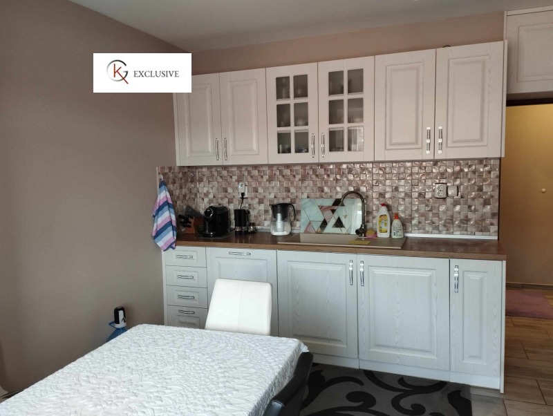 In vendita  2 camere da letto Shumen , Tsentar , 73 mq | 90727356