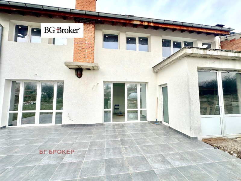 Продава КЪЩА, с. Нови хан, област София област