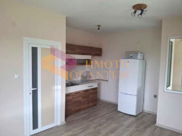 Продава КЪЩА, с. Тутраканци, област Варна