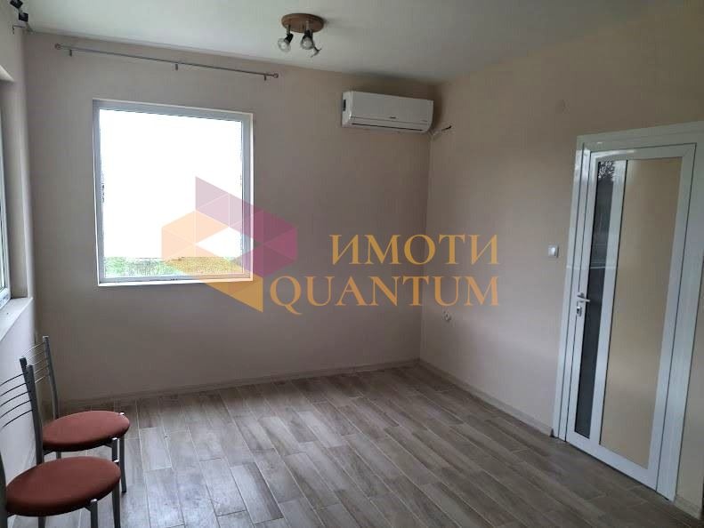 Продава КЪЩА, с. Тутраканци, област Варна, снимка 5 - Къщи - 54501868